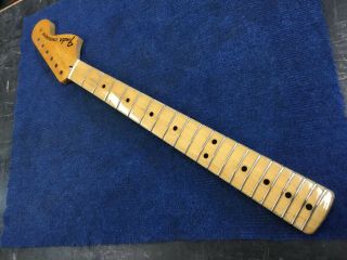 Vintage 1975 Fender Stratocaster Maple Neck