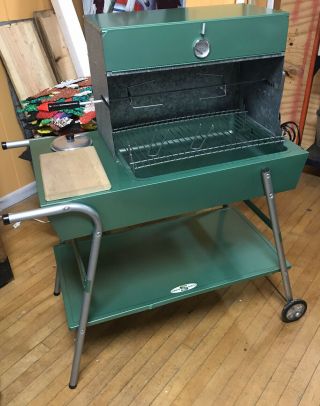 1960s VINTAGE STRUCTO BBQ WAGON CHARCOAL ROTISSERIE GRILL METALLIC GREEN 2