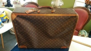 Authentic Vintage Louis Vuitton Lv Monogram Suitcase 28 " X 26 " With Luggage Tag.