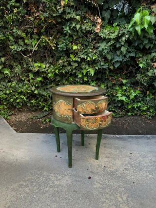 A vintage Green floral Italian Handpainted Small Table 4