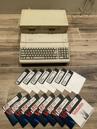 Vintage Apple Iie A2s2128 Computer Platinum Edition W/ Dual Floppy Drive & Games