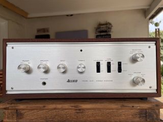 Vintage Allied Model 935 Stereo Integrated Tube Amplifier.
