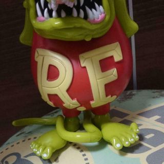 Rat Fink Collectable Figure Doll Yellow green Ed Roth Big Daddy 3