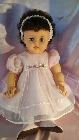 Ideal Suzy Playpal Doll Rare Brunette Patti Baby Sister Extra Outfits