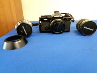 Vtg Olympus Om - 4 35mm Camera With 2 Olympus Lenses 24mm F/2 - 50mm F/4