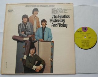 Canada Ex To Nm - The Beatles Yesterday And Today 1969 Green Target Capitol Lp