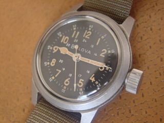 Vintage Bulova Mil W 3818a.  U.  S.  Military Issue Wrist Watch.  Cal.  10bnch