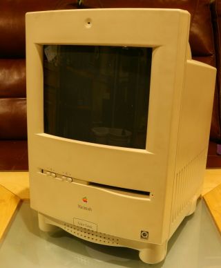 Macintosh Color Classic 8mb ram 520mb hdd system 7.  1 Vintage 68030 68k Mac Apple 3