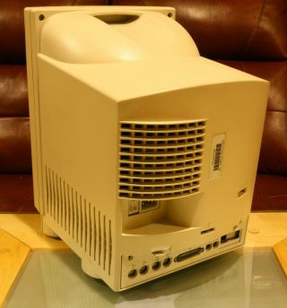 Macintosh Color Classic 8mb ram 520mb hdd system 7.  1 Vintage 68030 68k Mac Apple 5