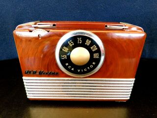 Vintage 50s Rca Victor Swirled Plastic Old Mid Century Eames Era Antique Radio