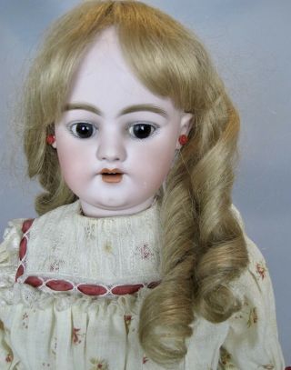 Gorgeous German Simon Halbig 1009 Antique Bisque Doll