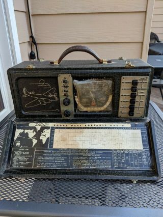 Vintage Zenith 7g605 Bomber Grille Shortwave Radio