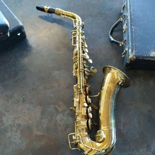 Vtg Cg Conn Alto Saxophone Without Case Elkhart In Usa