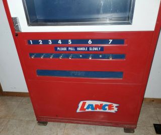 Vintage Lance Snack Vending Machine With Keys In 3