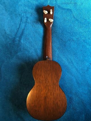 Vintage C.  F.  Martin soprano ukulele,  style 1M,  with case. 3
