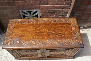 Vintage Oak Panelled Linenfold Carved Blanket Box Storage 2