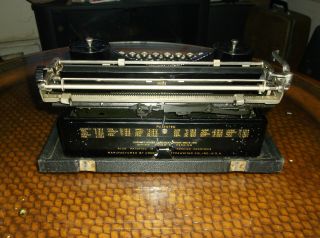 1930s Underwood 4 Bank Vintage Typewriter With Glass Key Tops & Wooden Cary Case 6