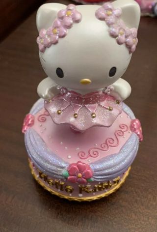 Euc Rare Vintage Sanrio Hello Kitty Flower Ballerina Cake Music Box Figure 2001