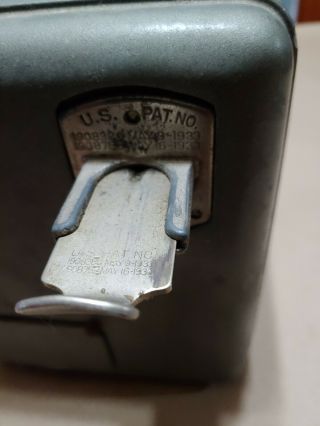 RARE Antique Vintage Mills Novelty Company 5 Cent Vest Slot Machine 4