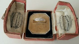 Vintage.  750 18ct Yellow Gold & Diamond Ring Size R & 1/2 3.  5g,  Period Box