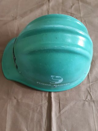 VINTAGE Bullard 502 fiberglass hard hat with liner 4
