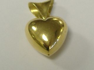 Vintage Solid 18 K Gold Puffed Heart Charm