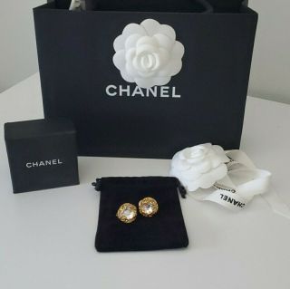 Chanel Vintage Cc Earrings Clip - On Gold Plated Authentic