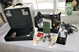 Vintage 1948 Singer Featherweight 221 - 1 Sewing Machine W Case Attachments