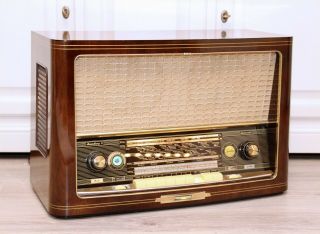 Splendid Restored Saba Meersburg Automatic 8 Vintage Tube Radio Like Freiburg