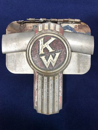Vintage Kenworth 1963 - 1973 K100 Crooked Kw Hood Emblem Badge / Ornament