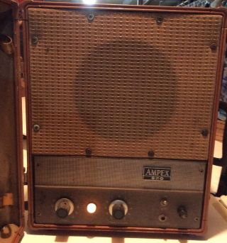Vintage Ampex Model 620 Amplifier - Speaker