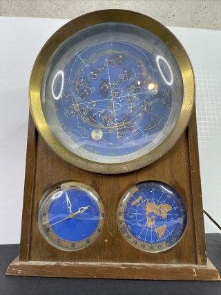 Vintage Edmund Scientific Dr.  Athelstan Spilhaus Space Clock Model 1202 Runs