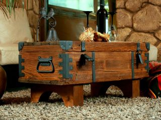 Vintage Travel Trunk Wooden Coffee Table Cottage Steamer Pine Chest Storage Box 3