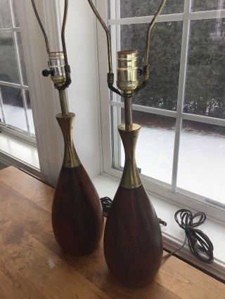 Vtg Mcm Mid Century Modern Pair Wood Brass Lamps & Tear Drop