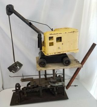 Vintage Tonka Pressed Steel Crane Shovel Carnival Game Machine Digger Claw