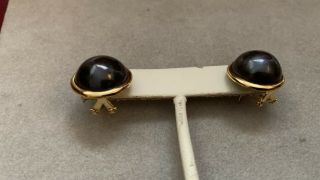 Extremely Rare Vintage Black/Grayish Mabe Pearl Earrings 14 Karat Gold 2