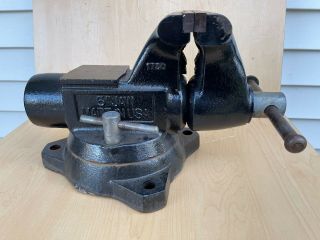 Vintage 1750 Wilton Bullet 5” Bench Vise With Swivel Base & Pipe Jaw Usa