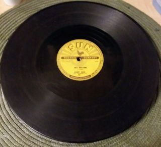 Johnny Cash And Tennessee Two I Walk The Line/get Rythm Sun Records 78 Rpm
