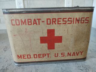 Neat Vintage Large Wwii Combat Dressings Medical Dept.  U.  S.  Navy Tin