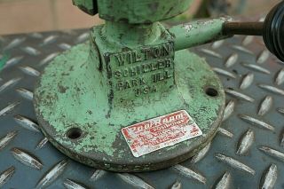 Wilton No.  301 Pow R Arm Fast On Off Action Mechanical Work Positioner,  Vintage 4