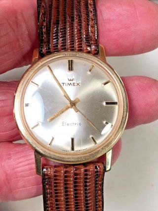 14k Yellow Gold TIMEX Dorado Electric Vintage Very Rare 1960`s - 70`s Watch 35 MM 3