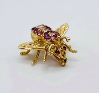 Gorgeous Vintage Solid 14k Yellow Gold Ruby And Diamond Bee Pin Brooch Insect