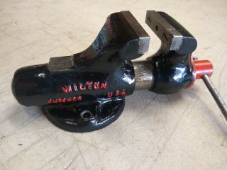 Vintage Wilton 820 2 