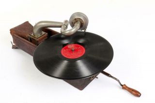 Vintage C1930 " Peter Pan " Portable Gramophone 1457