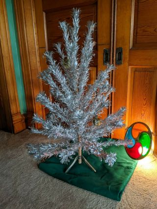 Vintage Aluminum Christmas Tree 4 Ft Pom Pom Royal Pine Complete W/ Color Wheel