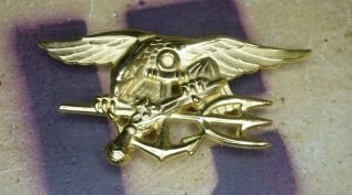 Authentic Vietnam War U.  S Navy Seal Gold Officer Trident Badge Pin Vintage Seals