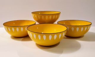 Vintage Mcm Set Of 4 Cathrineholm Norway Yellow Lotus Enamel On Metal 5.  5 " Bowls