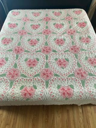Fabulous Vintage Pink Floral Chenille King - Size Bedspread Bed Cover Heart Detail
