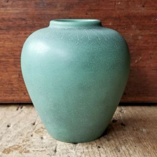 Teco Vtg Matte Green 5 " Jar Vase Charcoaled Glaze Signed Arts & Crafts