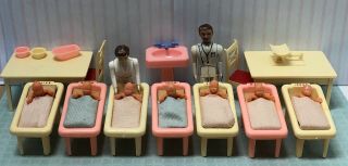 Vintage Renwal Doctor & Nurse In 7 Baby Hospital Nursery Dollhouse Furniture